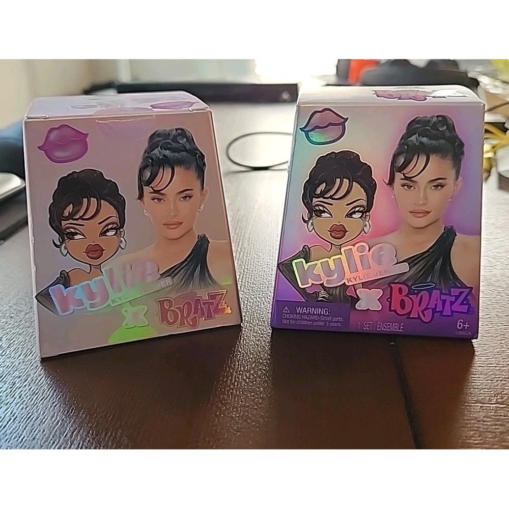2 Bratz Kylie Jenner x Bratz Blind Box Bags Series 1 and 2
